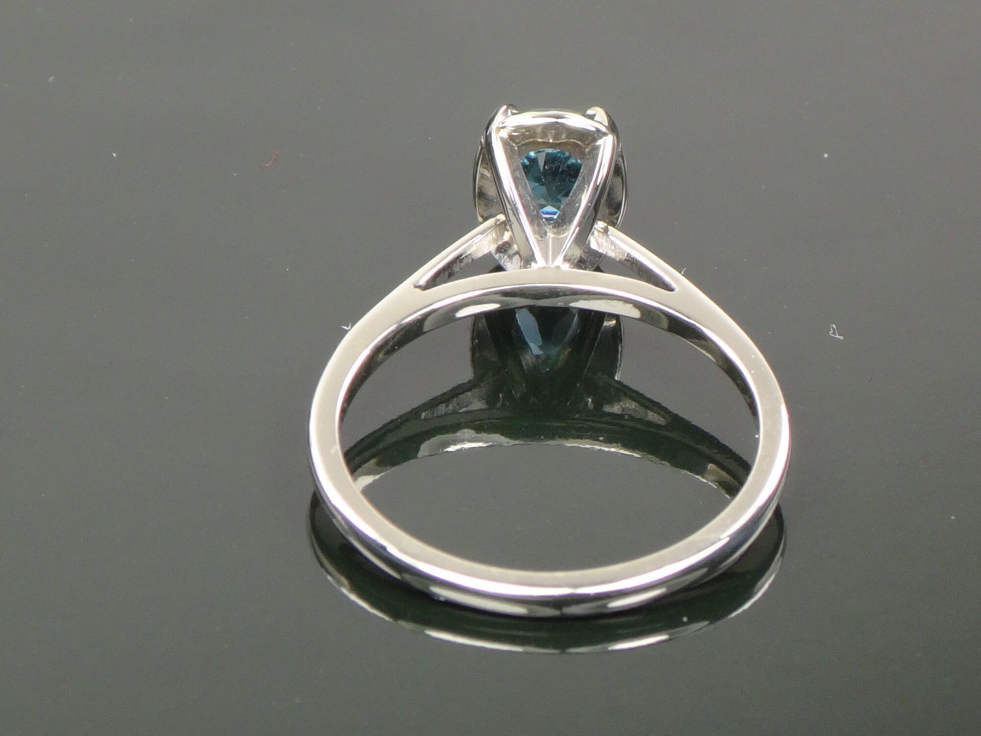 Vintage 14k White Gold Blue Spinel Solitaire Ring, Alternative Engagement Ring, Size 6.5
