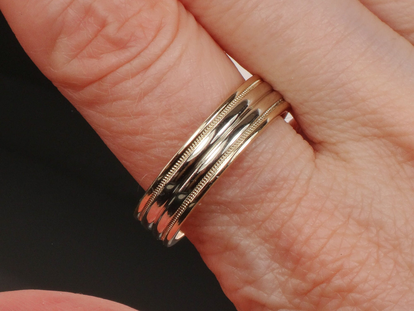 Vintage 14k Two Tone Gold Ribbed Wedding Band - Unisex Size 9.75