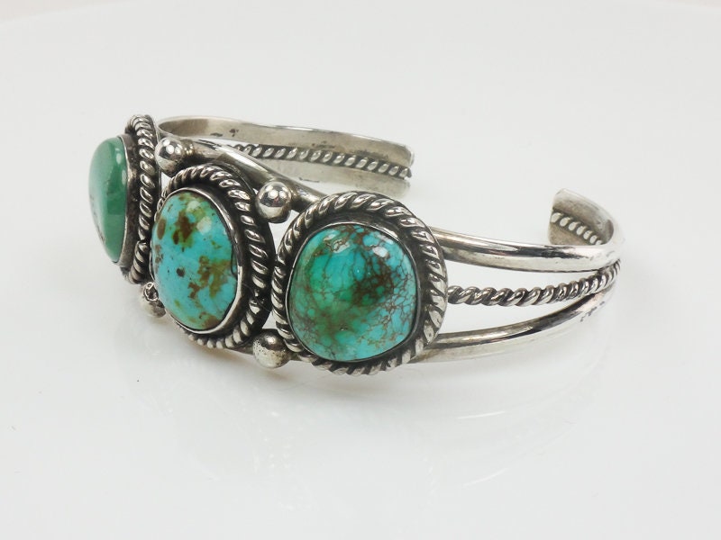 Vintage Sterling Silver Navajo Turquoise Three Stone Cuff Bracelet Native American Artist Signed