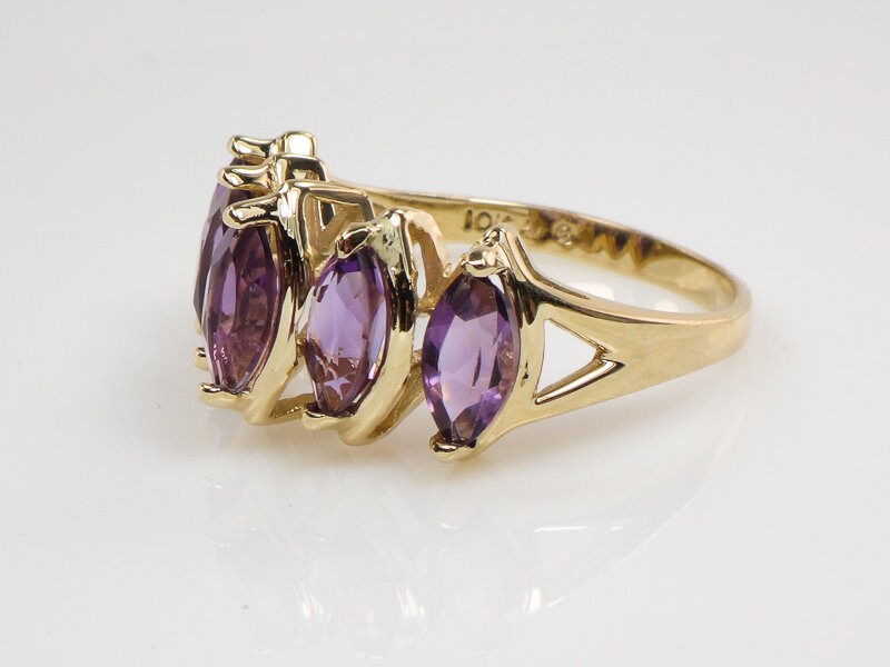 10k Yellow Gold Marquise Natural Amethyst Ring, Vintage Purple February Birthstone Ring, Size 9