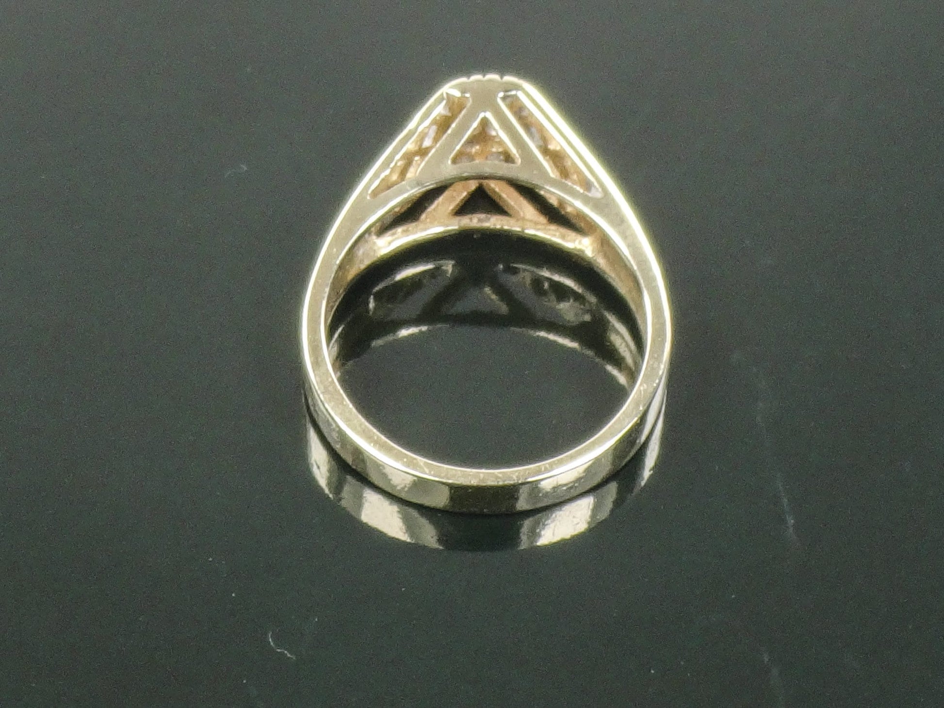 Vintage 14k Yellow Gold Natural Diamond Pierced Band Ring Size 5.75