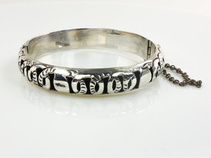 Vintage Sterling Silver Bangle Bracelet with Fancy Shadow Box Design Made in Taxco Mexico 7"
