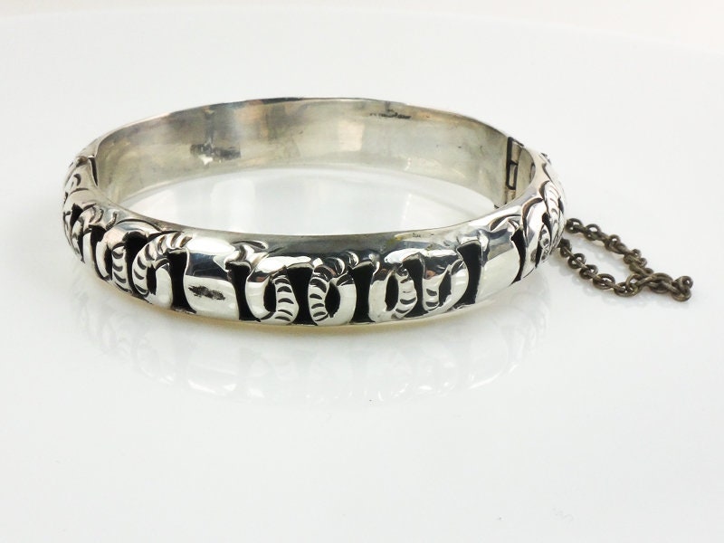 Vintage Sterling Silver Shadow Box Bangle Bracelet - Taxco Mexico