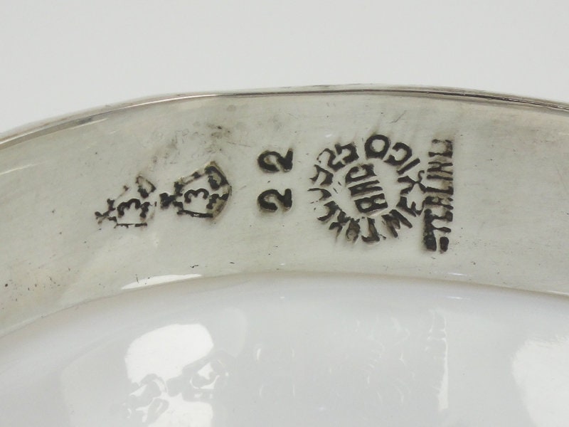 Vintage Sterling Silver Shadow Box Bangle Bracelet - Taxco Mexico