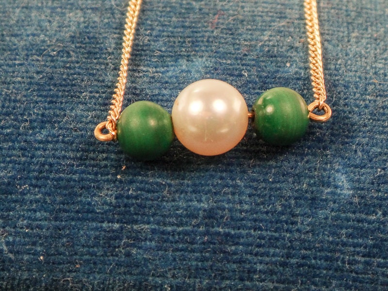 Vintage Mikimoto 14k Gold 6 MM Japanese Cultured Pearl and Malachite Choker Necklace 14.5"