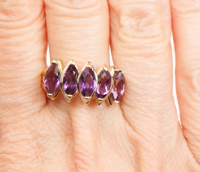 10k Yellow Gold Marquise Natural Amethyst Ring, Vintage Purple February Birthstone Ring, Size 9