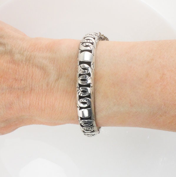 Vintage Sterling Silver Bangle Bracelet with Fancy Shadow Box Design Made in Taxco Mexico 7"