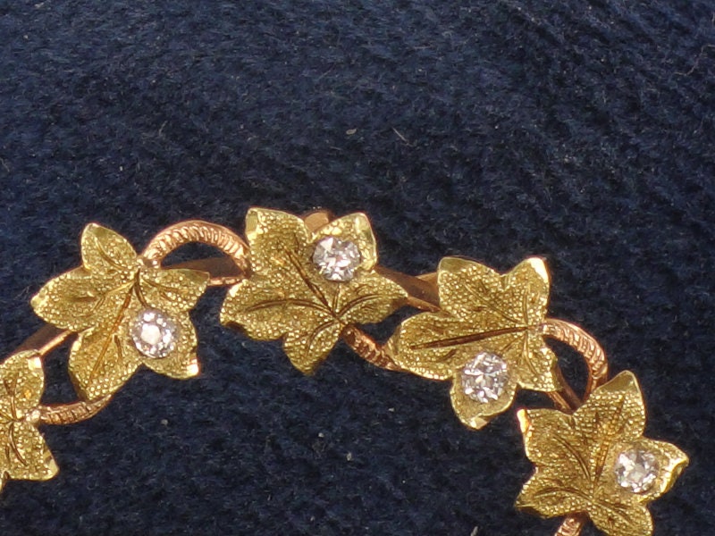 Victorian 14k Gold Diamond Ivy Wreath Pin Brooch: Circa 1900s