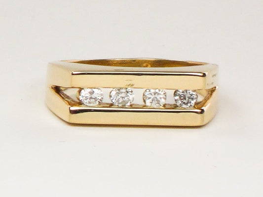 Vintage 14k Yellow Gold Natural Diamond Ring .20 CT TDW Size 5 3/4