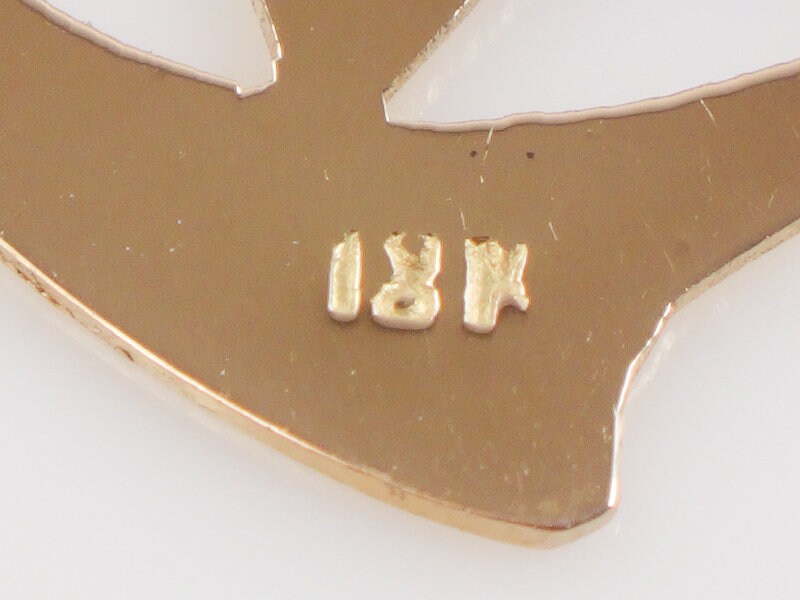 Vintage 18k Yellow Gold Jewish Star in Heart Pendant - Star of David Charm