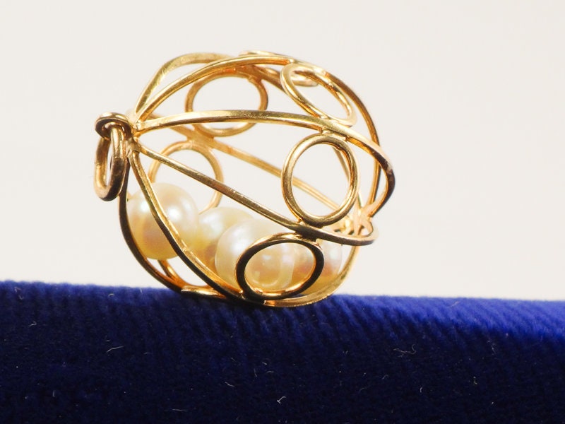 Vintage 18k Yellow Gold Cultured Pearl Ball Cage Pendant Charm