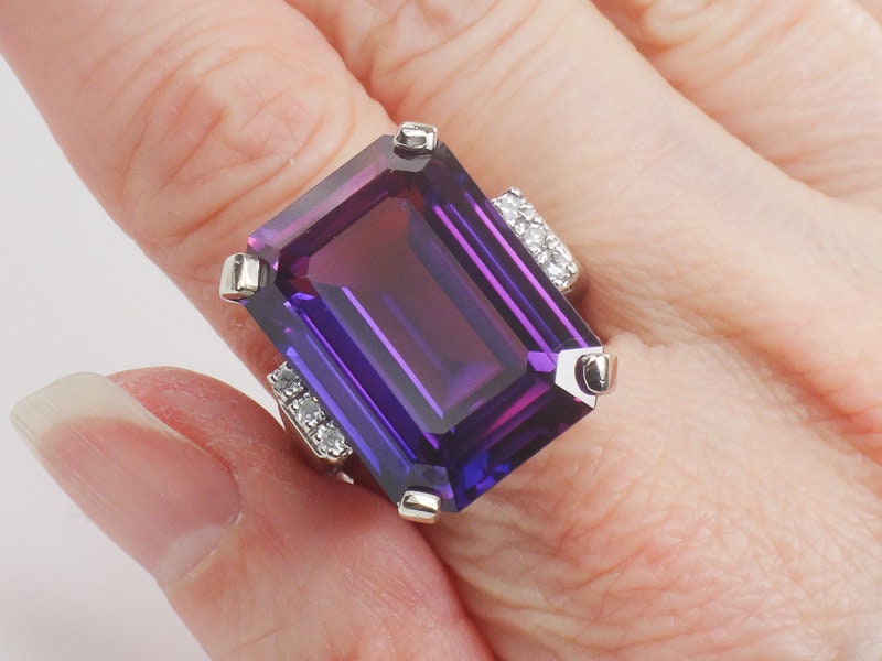 Vintage 14k White Gold Large Rectangle Cut Purple Sapphire and Diamond Ring Size 8