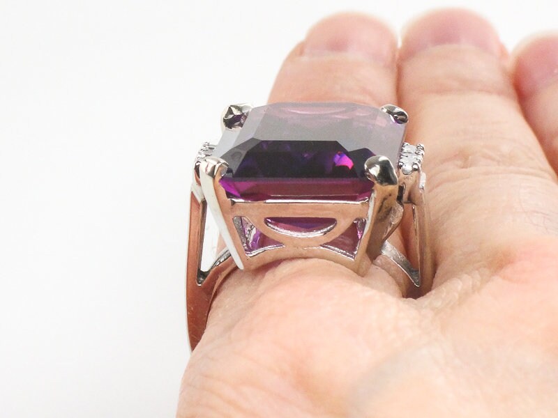 Vintage 14k White Gold Large Rectangle Cut Purple Sapphire and Diamond Ring Size 8