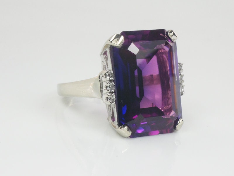 Vintage 14k White Gold Large Rectangle Cut Purple Sapphire and Diamond Ring Size 8