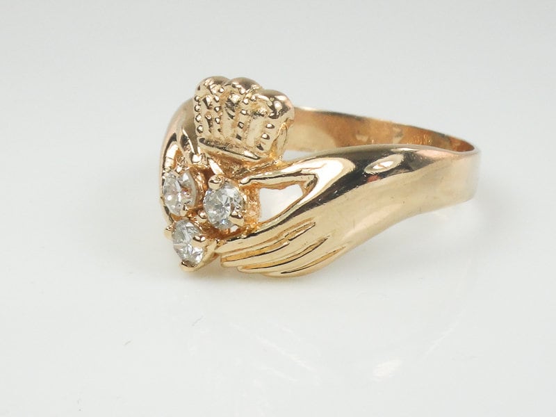 Vintage 14k Gold Natural Diamond Claddagh Ring Irish Claddagh Wedding Band Size 7