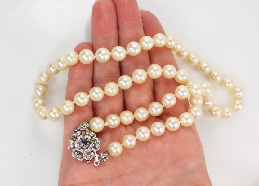 Vintage 18k White Gold Pearl Necklace: Sapphire Floral Clasp, 19" Bridal Strand