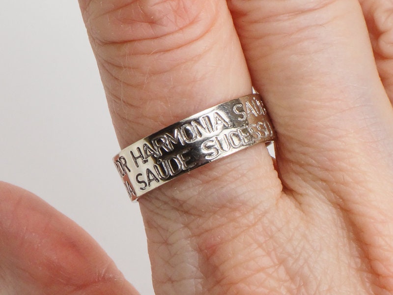 Vintage 14k White Gold Portugese Wedding Band Engraved "Paz Amour Harmonia Saude Sucesso" 6 mm Size 8.25
