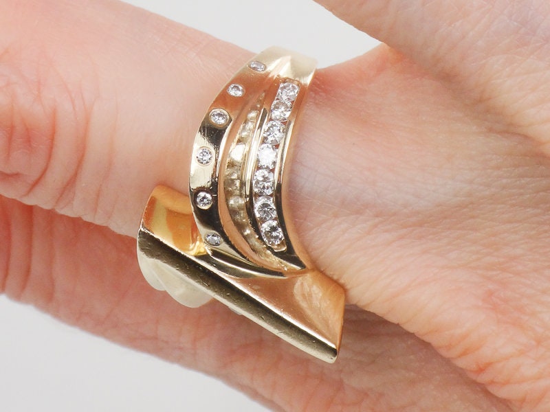 Vintage 14k Yellow Gold Diamond Ring: Modern Asymmetrical Design, Size 7.5