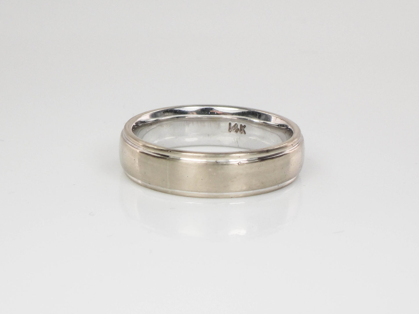 Vintage 14k White Gold Wedding Band 5 MM Wedding Ring Size 7