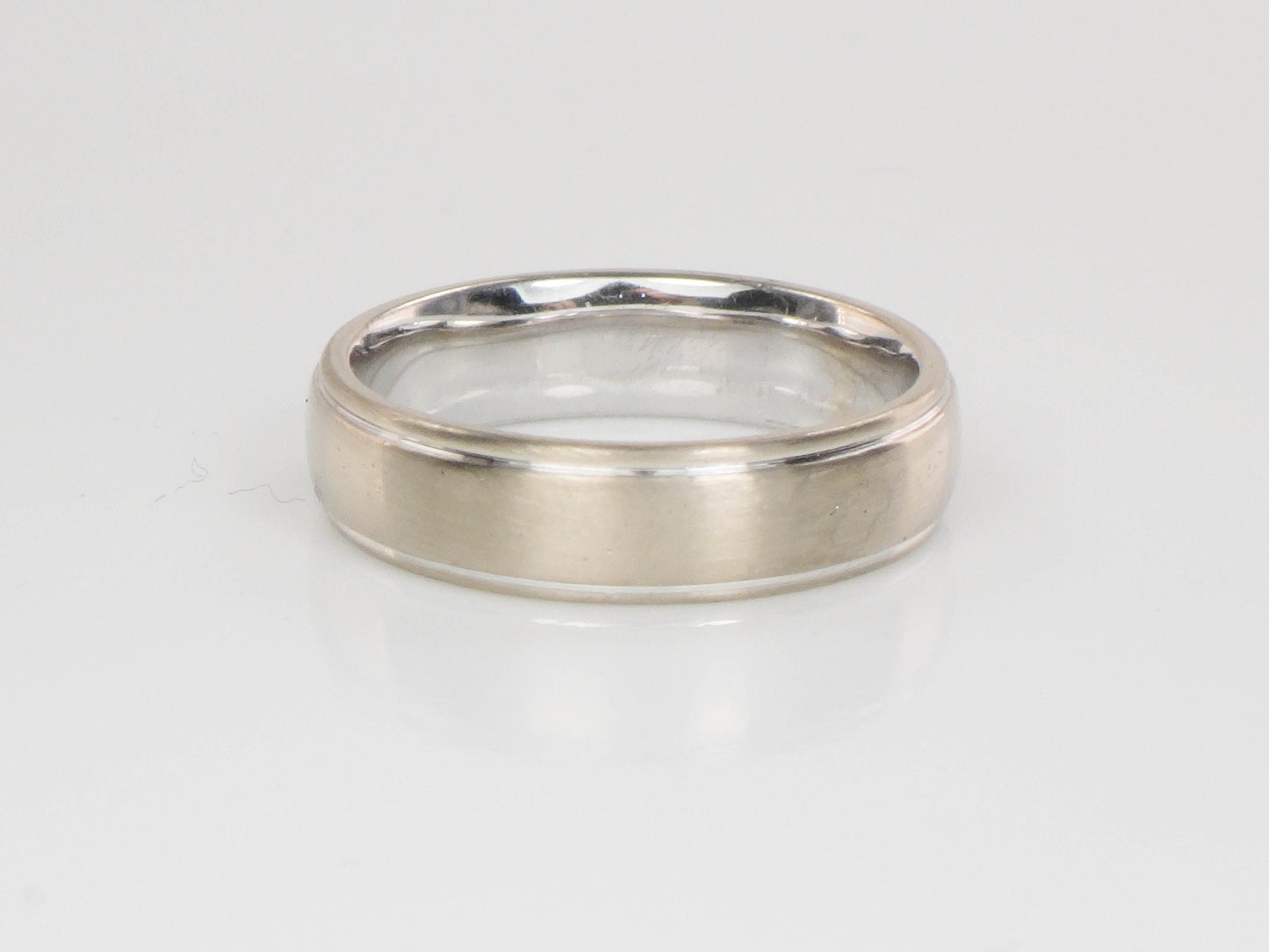 Vintage 14k White Gold Wedding Band 5 MM Wedding Ring Size 7
