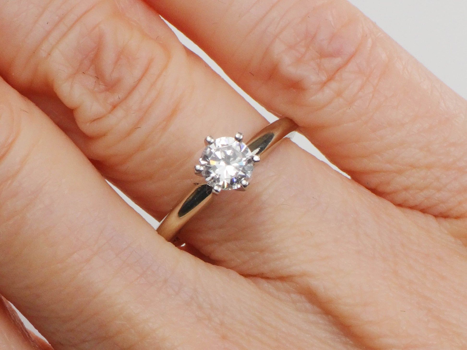 Vintage 14k White Gold Engagement Ring with Round Cubic Zirconia Center, Solitaire Ring, Size 6