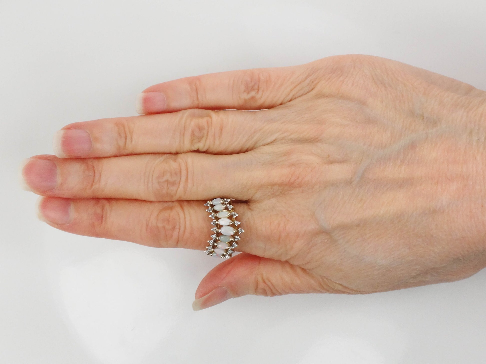 Vintage 14k Yellow Gold Opal Diamond V Ring, Size 8.5