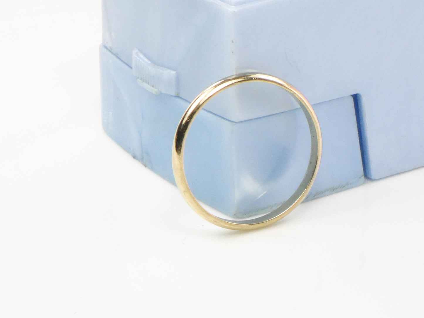 Vintage Thin 14k Yellow Solid Gold Wedding Band 2.4 MM Stacking Ring - Size 10.75