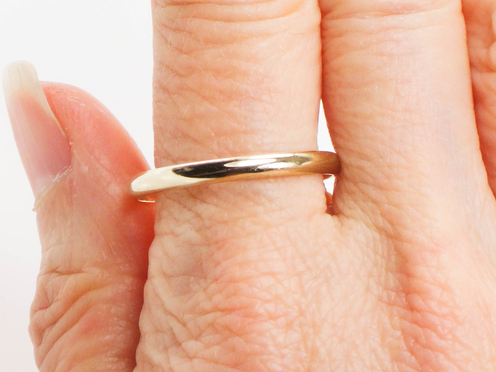 Vintage Thin 14k Yellow Solid Gold Wedding Band 2.4 MM Stacking Ring - Size 10.75