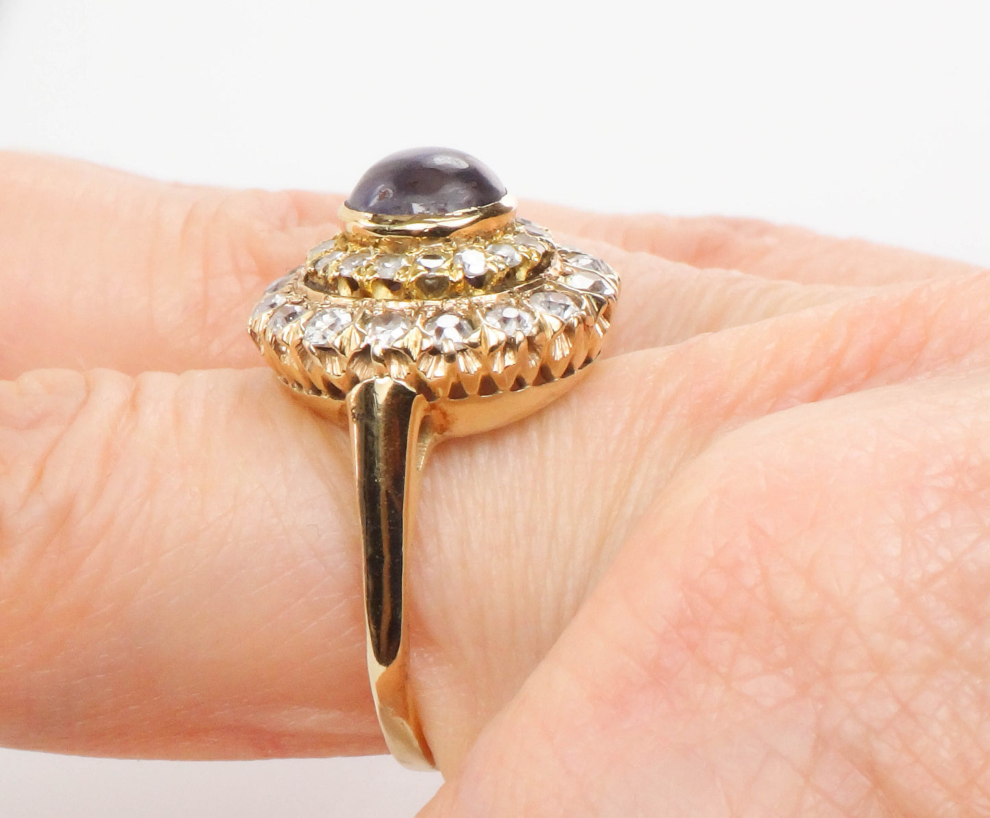 Vintage 14k Yellow Gold Natural Blue Star Sapphire and Diamond Halo Ring Size 7