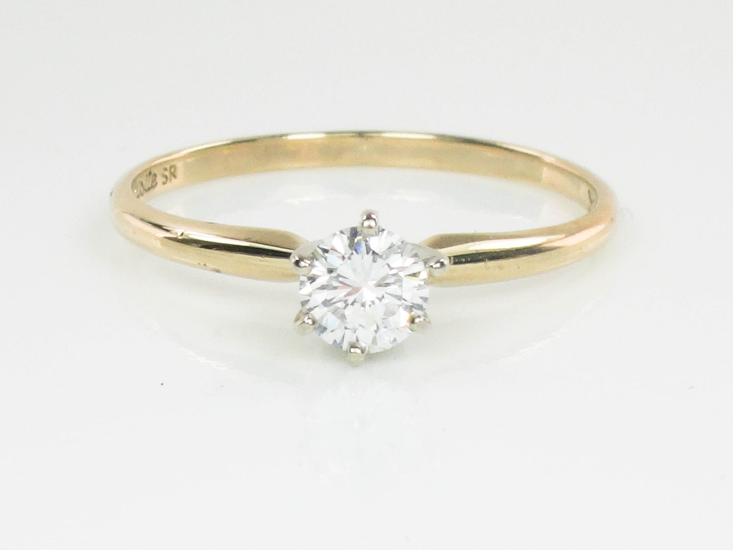 Vintage 14k Yellow Gold Round Natural Diamond Solitaire Engagement Ring, .35 Carats Size 7.5