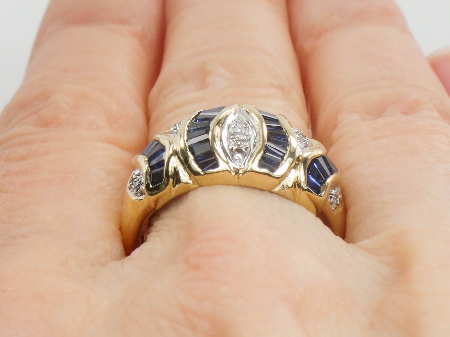 Vintage 14k Yellow Gold Natural Blue Sapphire & Diamond Ring September Birthstone Ribbon Style Ring Size 6.5