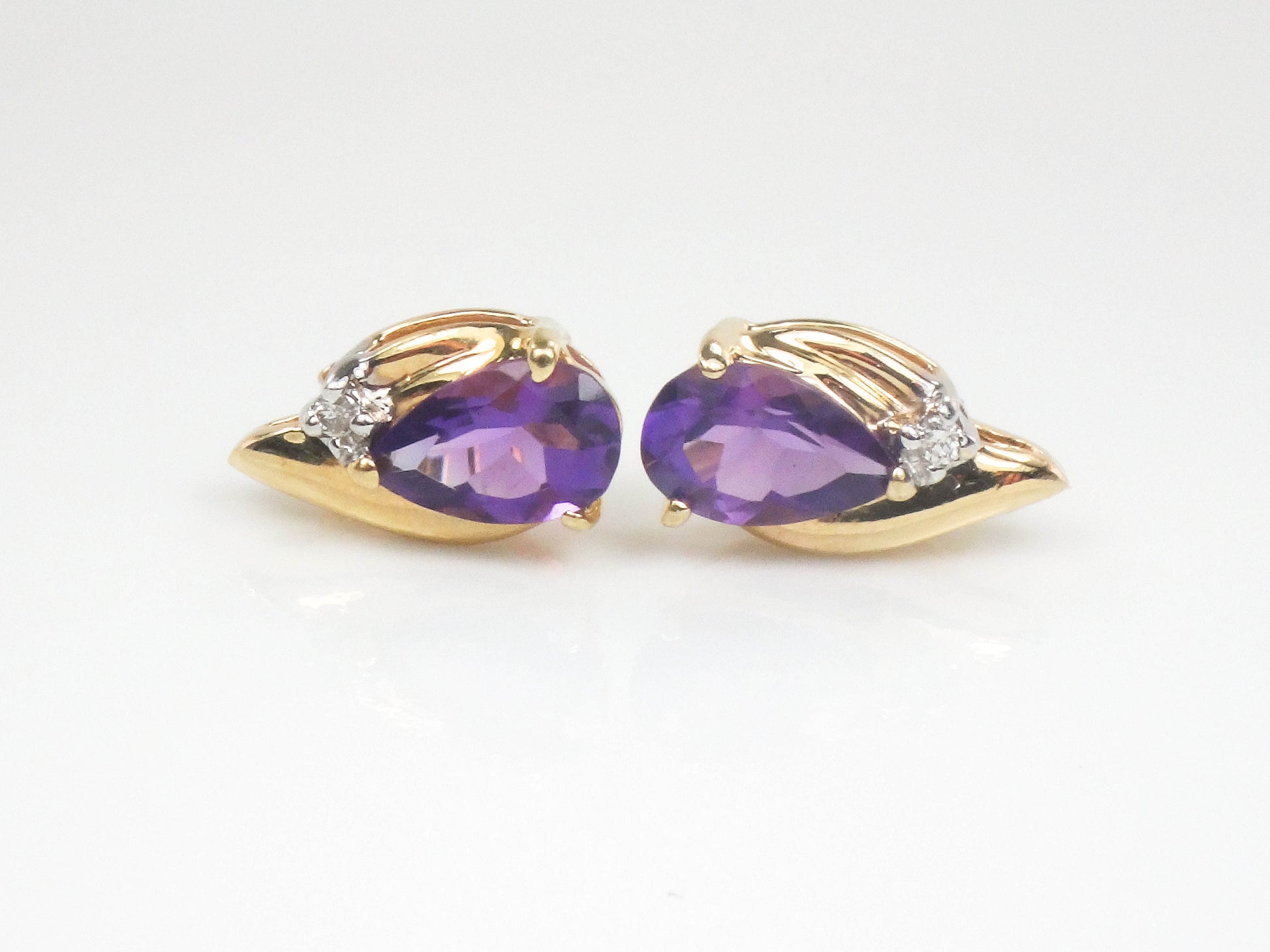 Vintage 14k Gold Amethyst Diamond Teardrop Stud Earrings