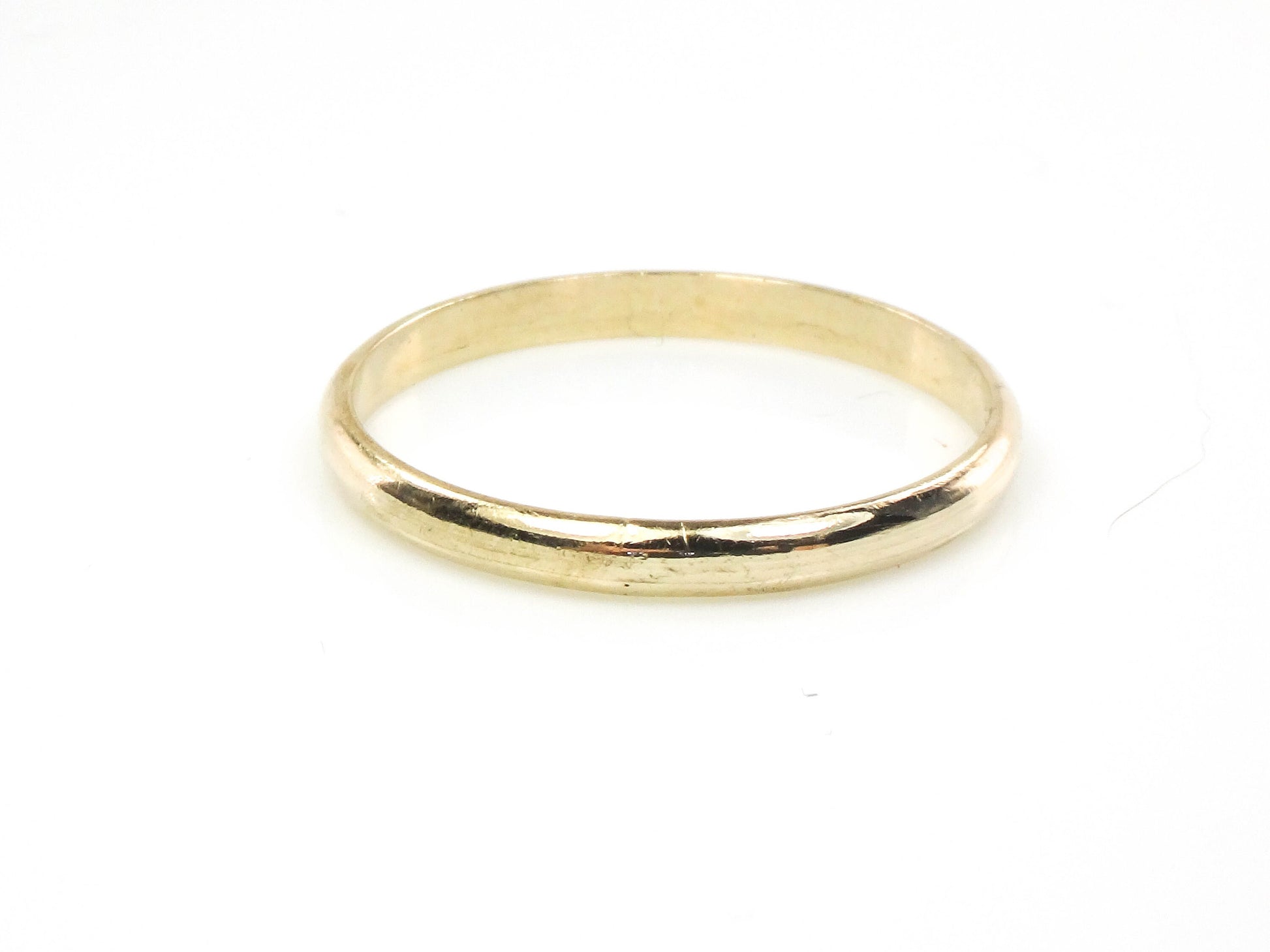 Vintage Thin 14k Yellow Solid Gold Wedding Band 2.4 MM Stacking Ring - Size 10.75