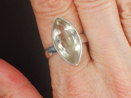 Vintage Sterling Silver Marquise Cut Green Stone Ring 6.5