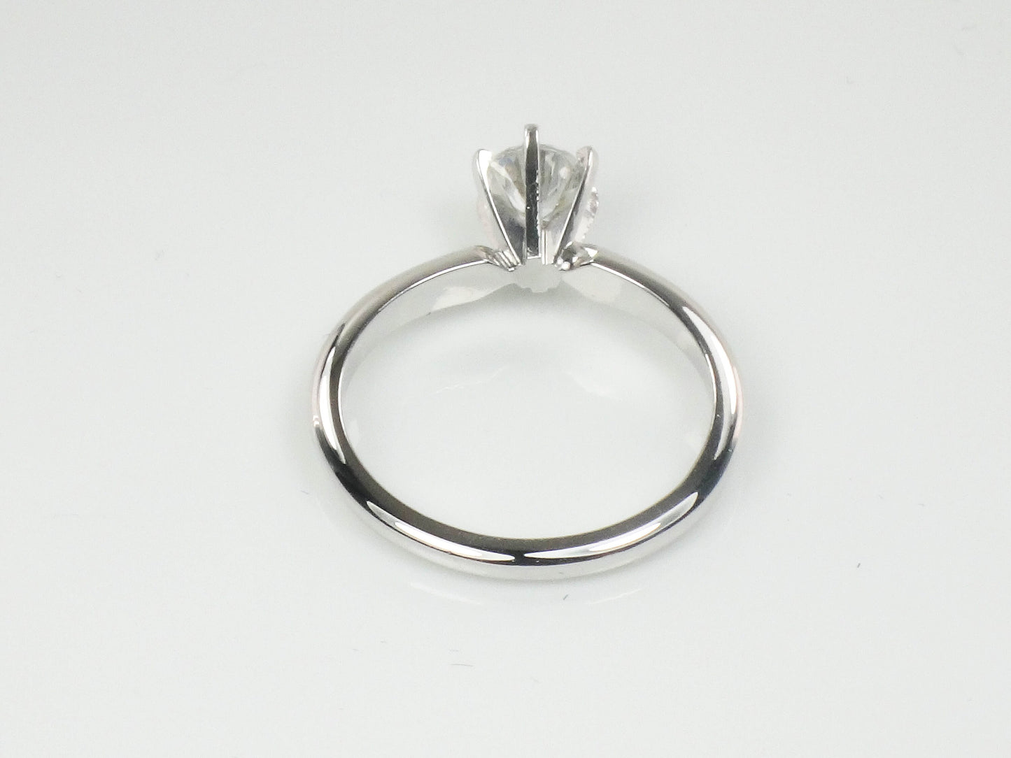 Vintage 14k White Gold Engagement Ring with Round Cubic Zirconia Center, Solitaire Ring, Size 6