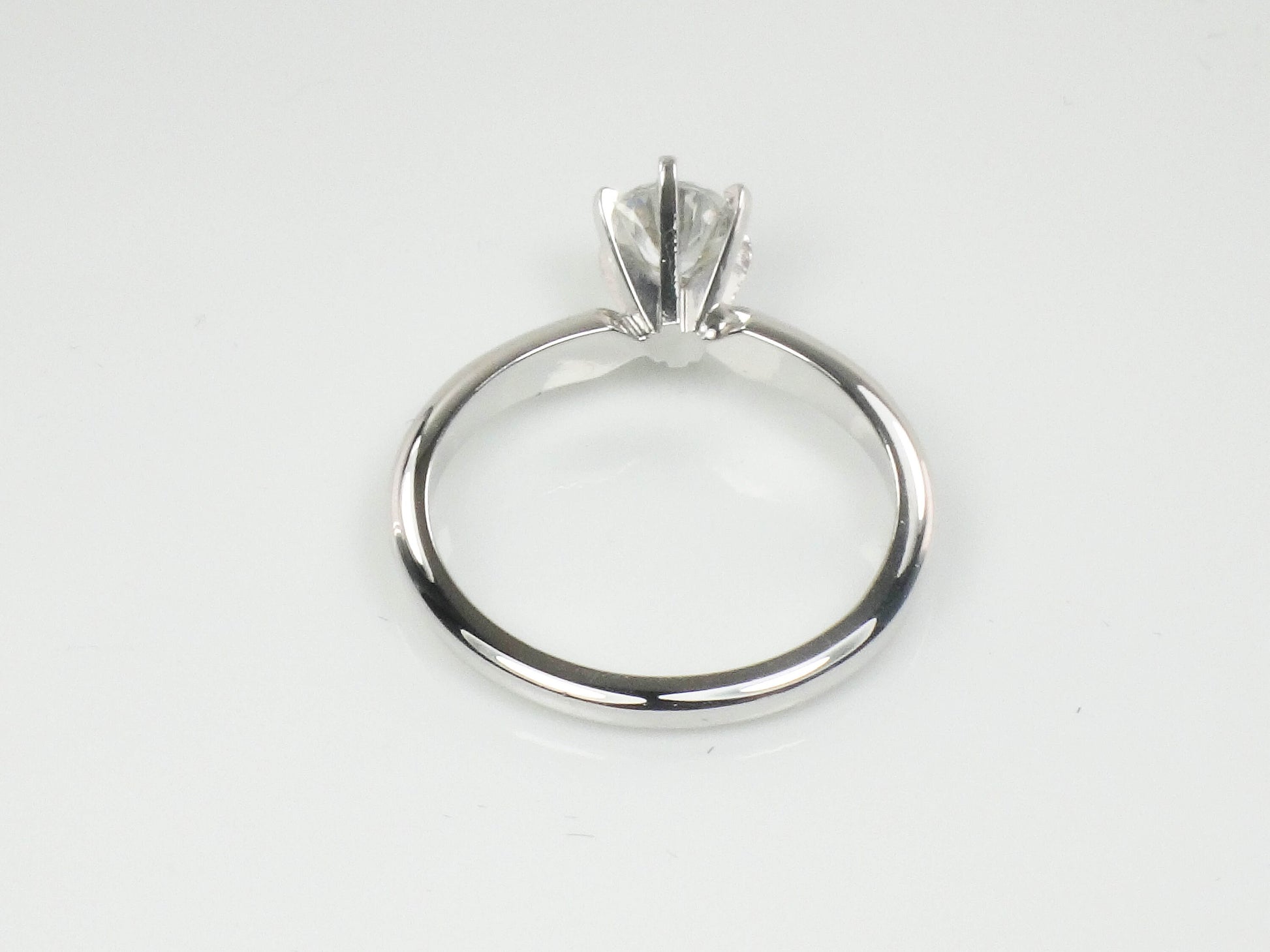 Vintage 14k White Gold Engagement Ring with Round Cubic Zirconia Center, Solitaire Ring, Size 6