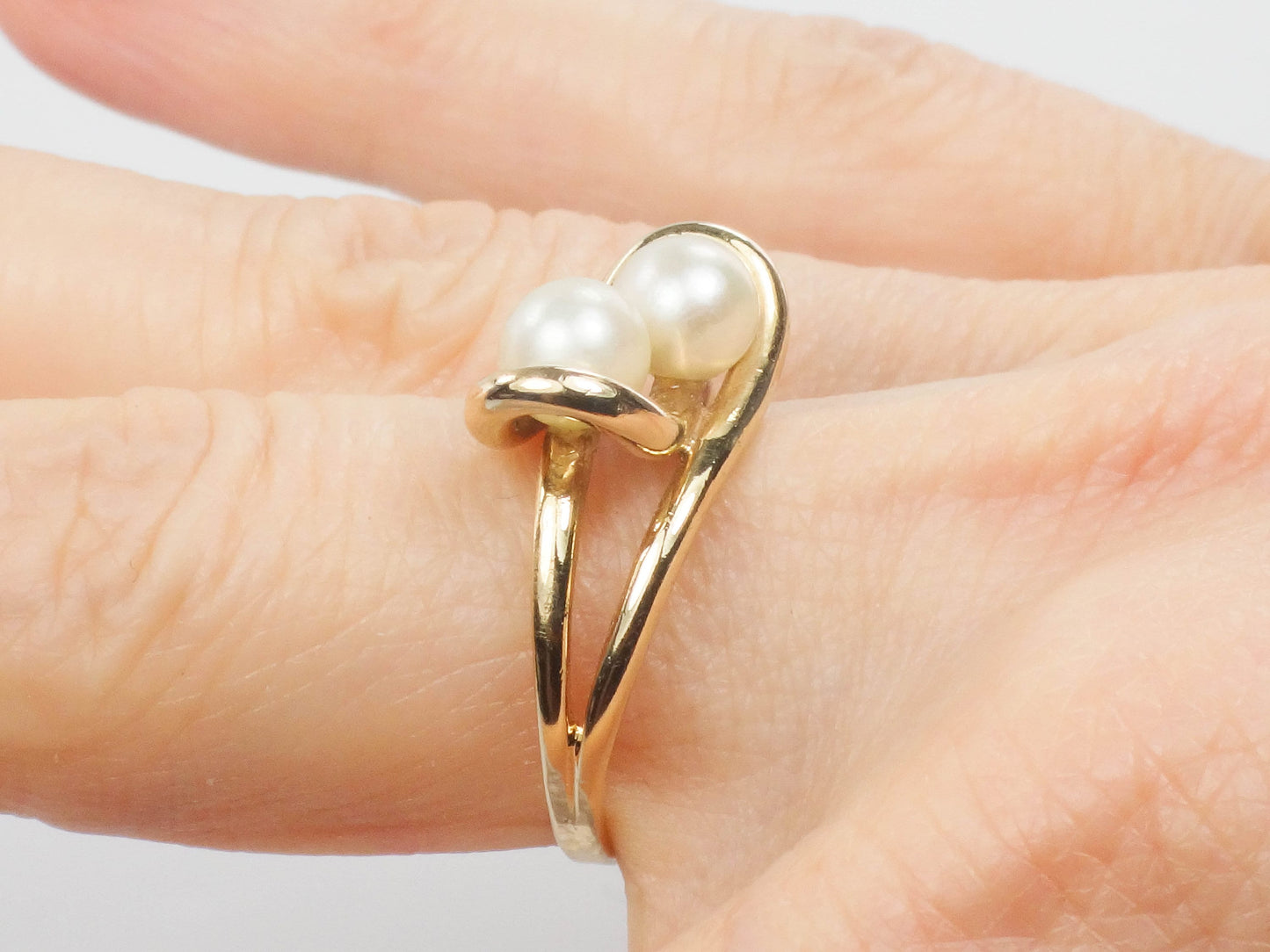 Vintage 14k Yellow Gold Pearl Ring: Moi et Toi Style, Size 6.75