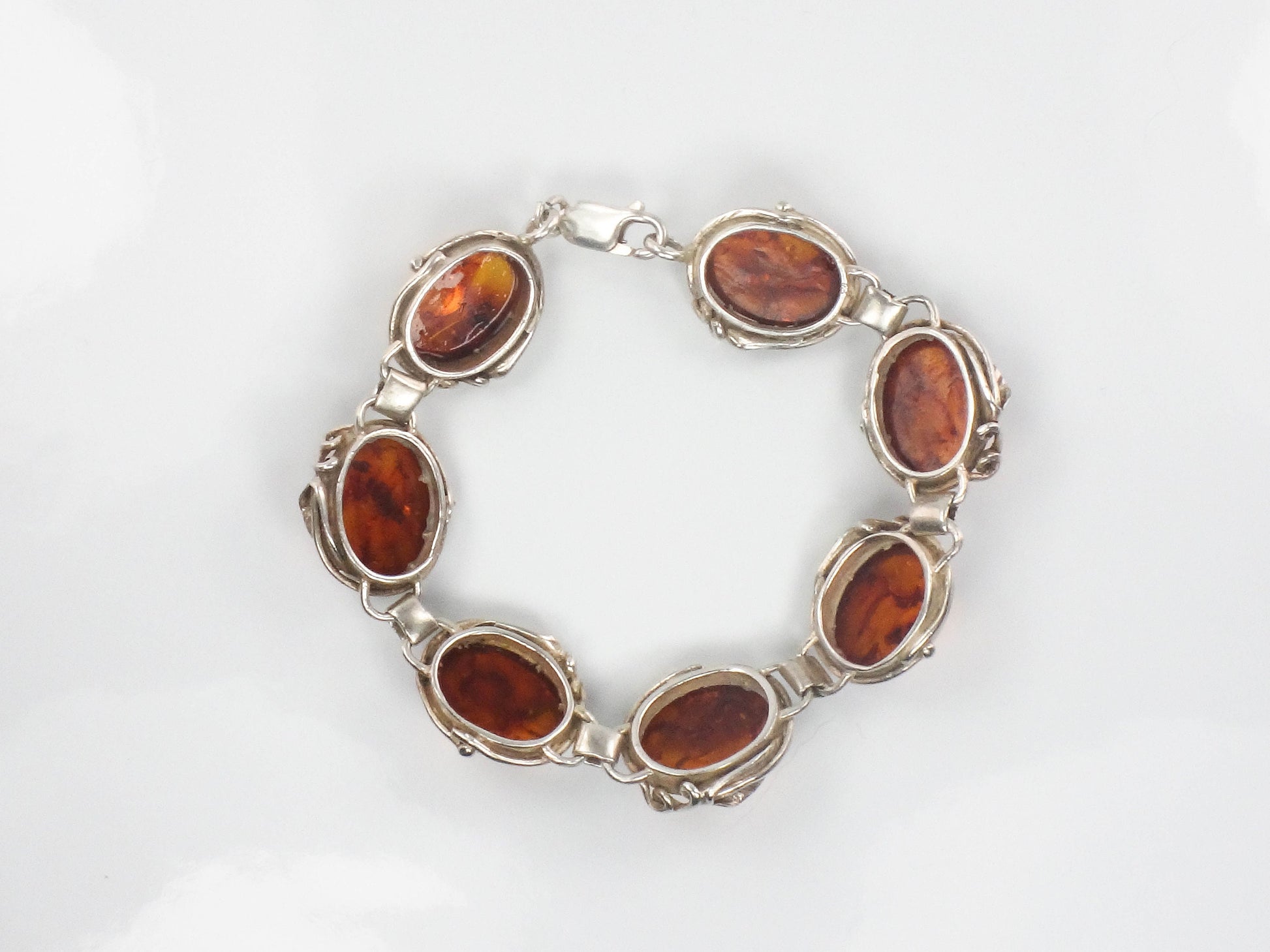 Vintage Sterling Silver Bezel Set Amber Bracelet with Leaf Details 7 3/4"