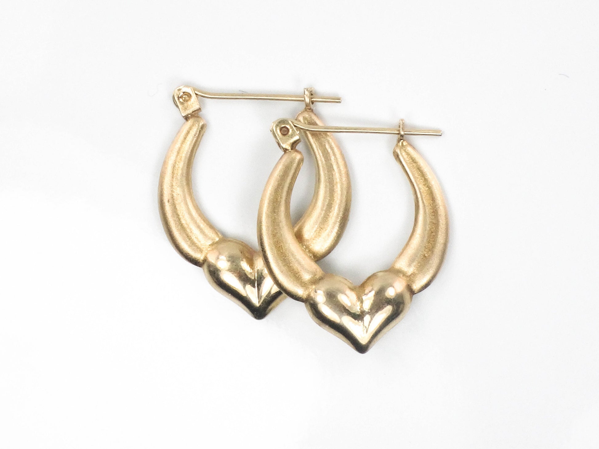 Vintage 14k Yellow Gold Heart Hoop Earrings