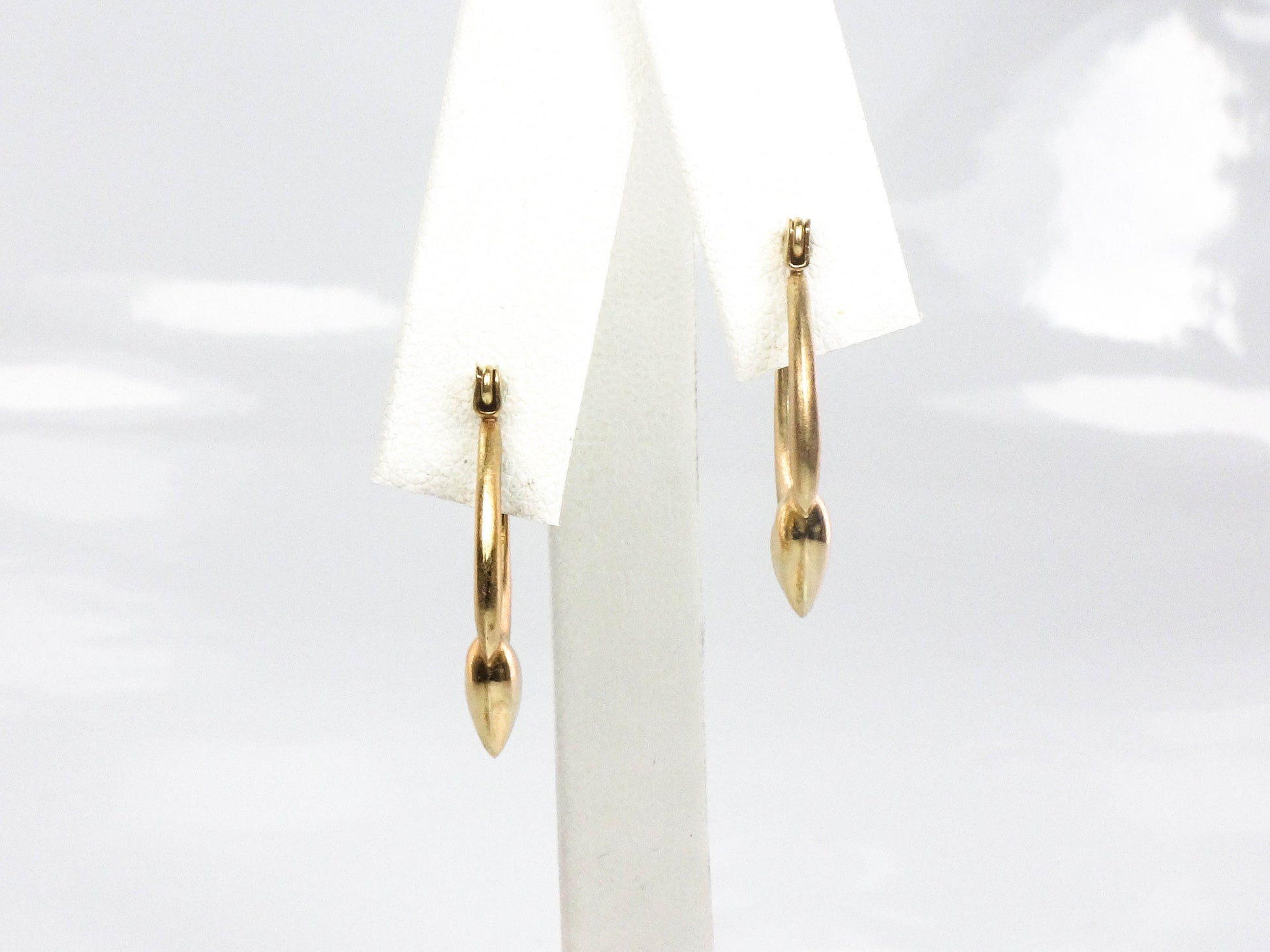 Vintage 14k Yellow Gold Heart Hoop Earrings