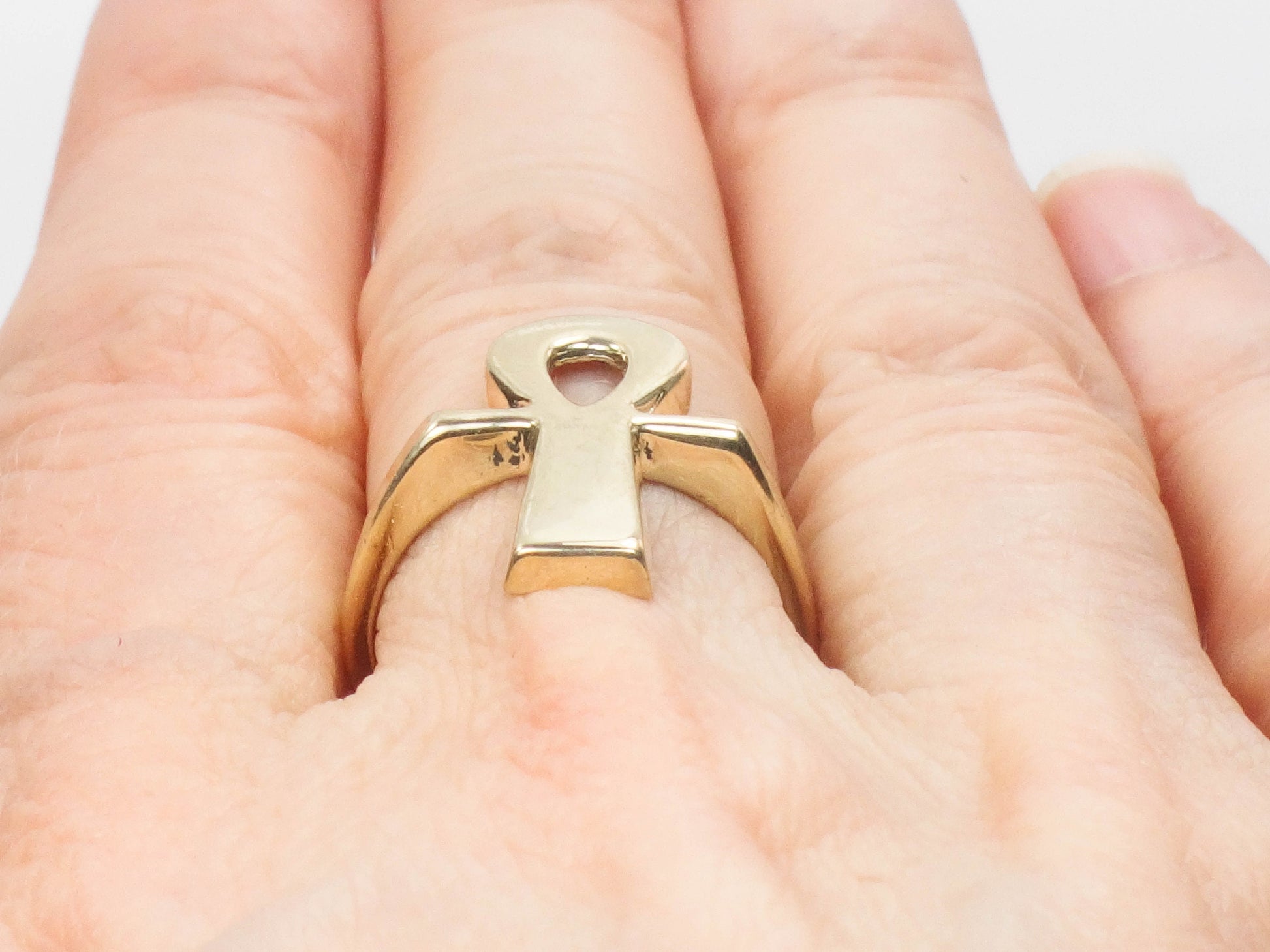 Vintage 14k Gold Ankh Ring - Egyptian Key of Life, Size 5.25