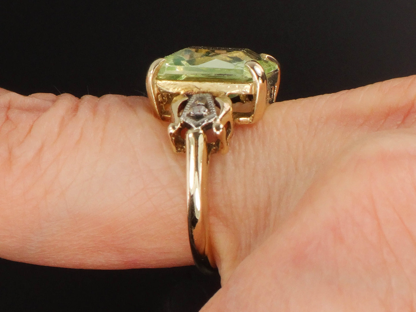 Vintage 14k Gold Green Spinel and Diamond Ring, Green Rectangle Cut August Birthstone Ring, Size 6