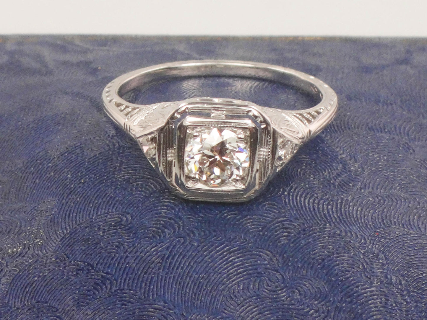 Vintage Art Deco 18k White Gold Transitional Old Mine Cut Natural Diamond Filigree Engagement Ring Size 6