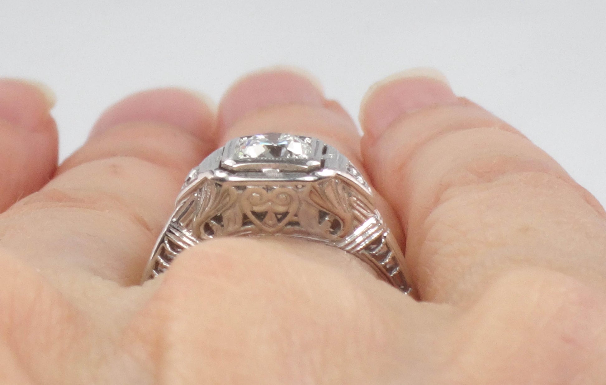 Vintage Art Deco 18k White Gold Transitional Old Mine Cut Natural Diamond Filigree Engagement Ring Size 6