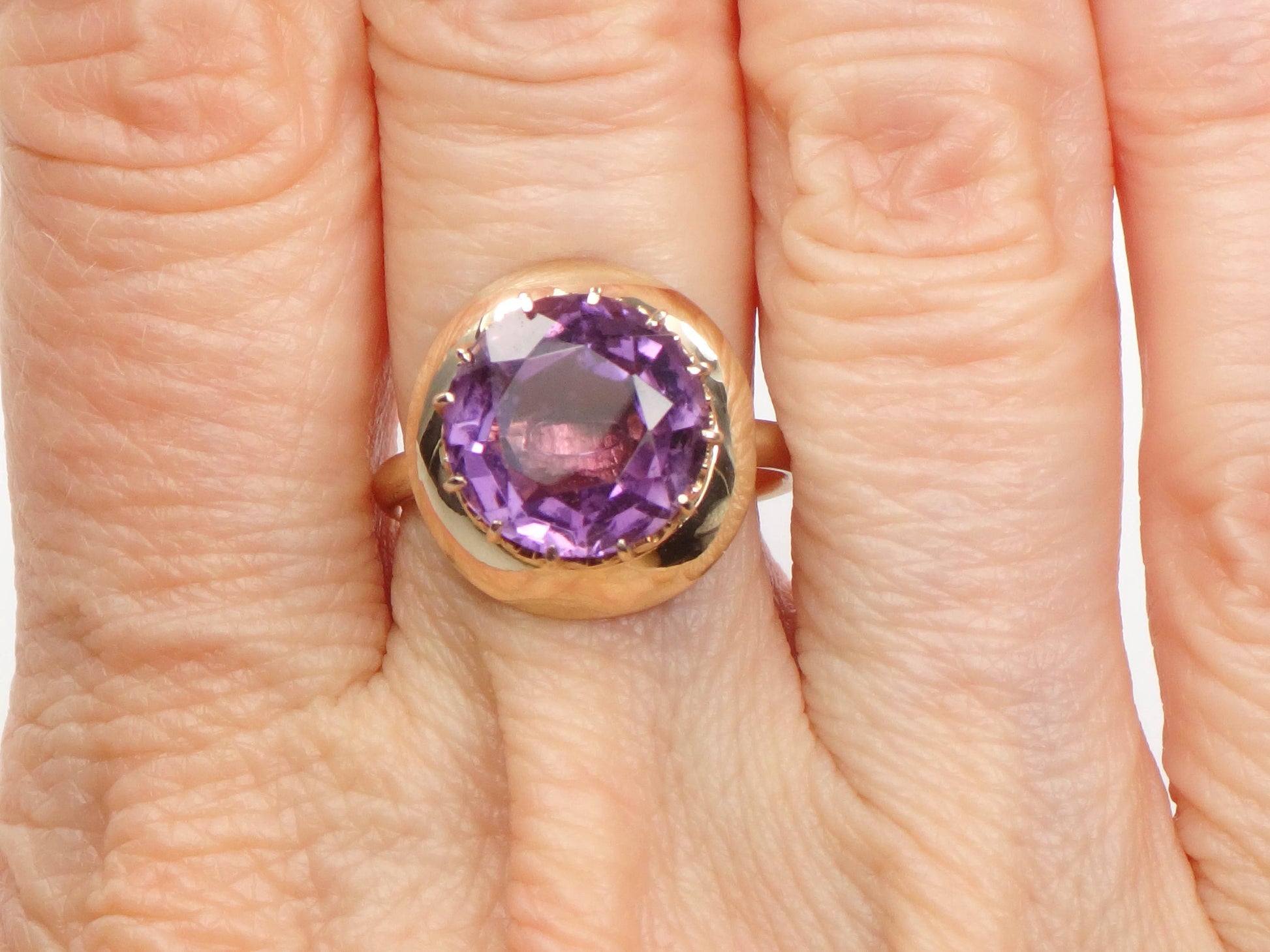 Vintage 14k Yellow Gold Round Amethyst Ring - Purple Stone Ring - Size 6
