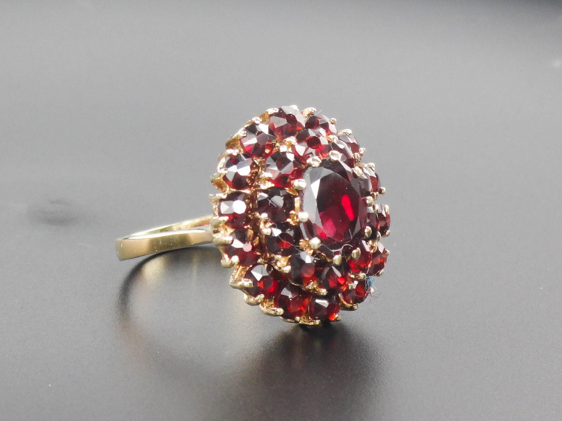 Vintage 14k Yellow Gold Bohemian Garnet Cluster Ring January Birthstone Size 7.25