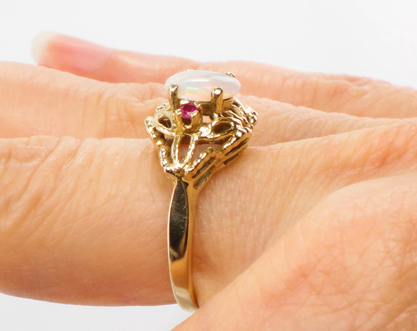 Vintage 14k Yellow Gold Genuine Opal Ring with Rubies October Birthstone Size 6.25