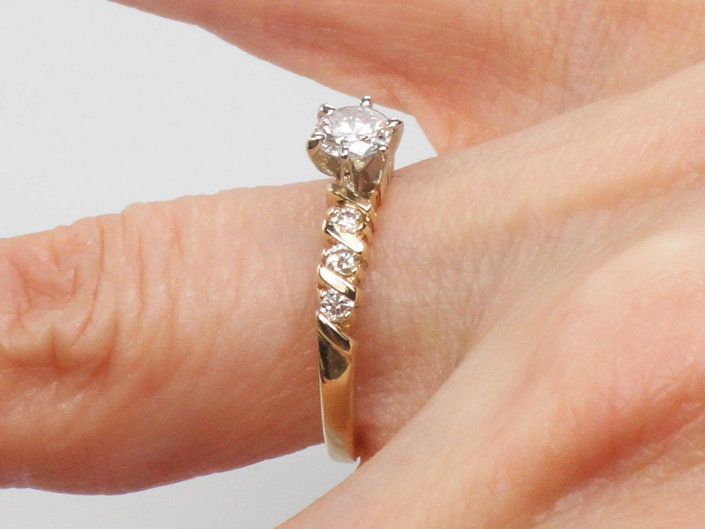 Vintage 14k Round Brilliant Natural Diamond Engagement Ring .38 Carats Center Size 6