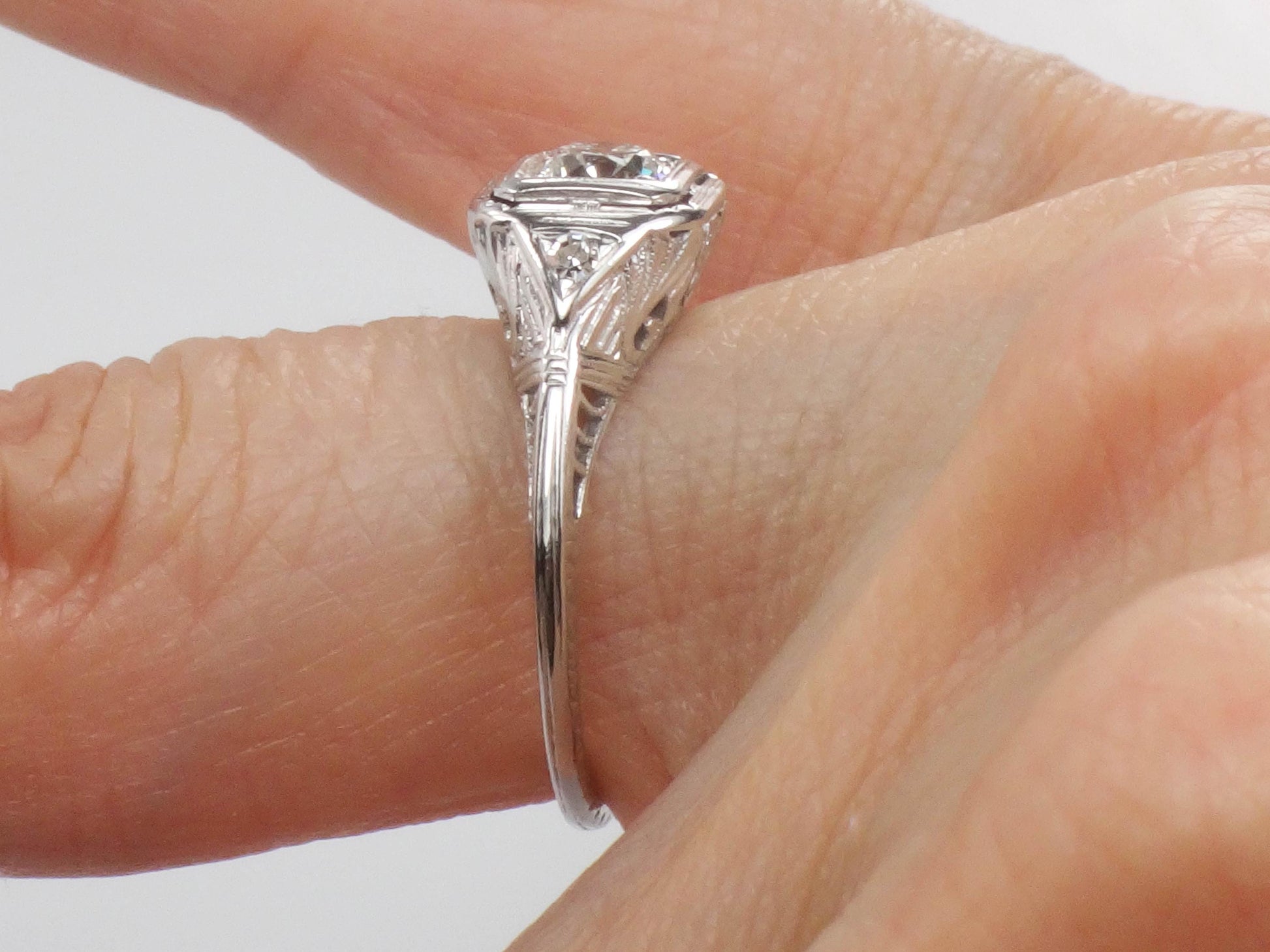 Vintage Art Deco 18k White Gold Transitional Old Mine Cut Natural Diamond Filigree Engagement Ring Size 6