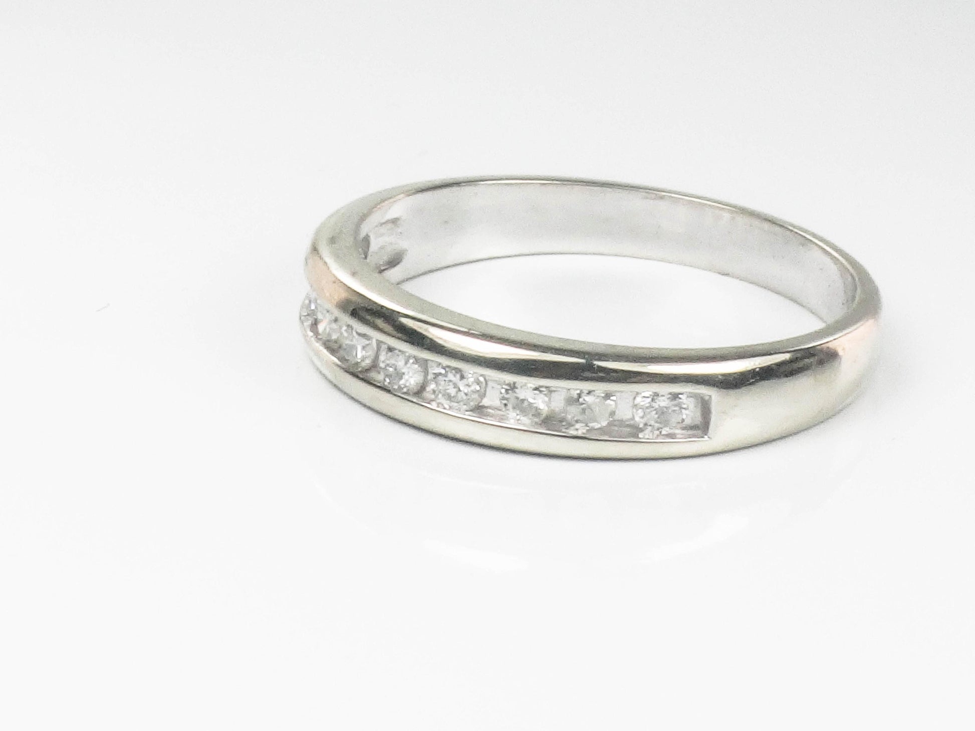 Vintage 14k White Gold Diamond Wedding Band - Channel Set Ring, Size 7